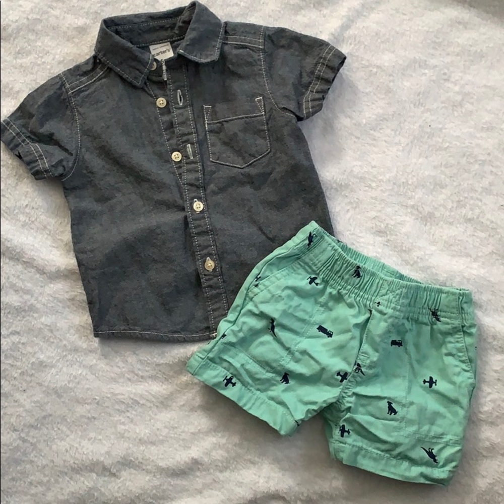 5/$25🛍 carters button up shirt with shorts